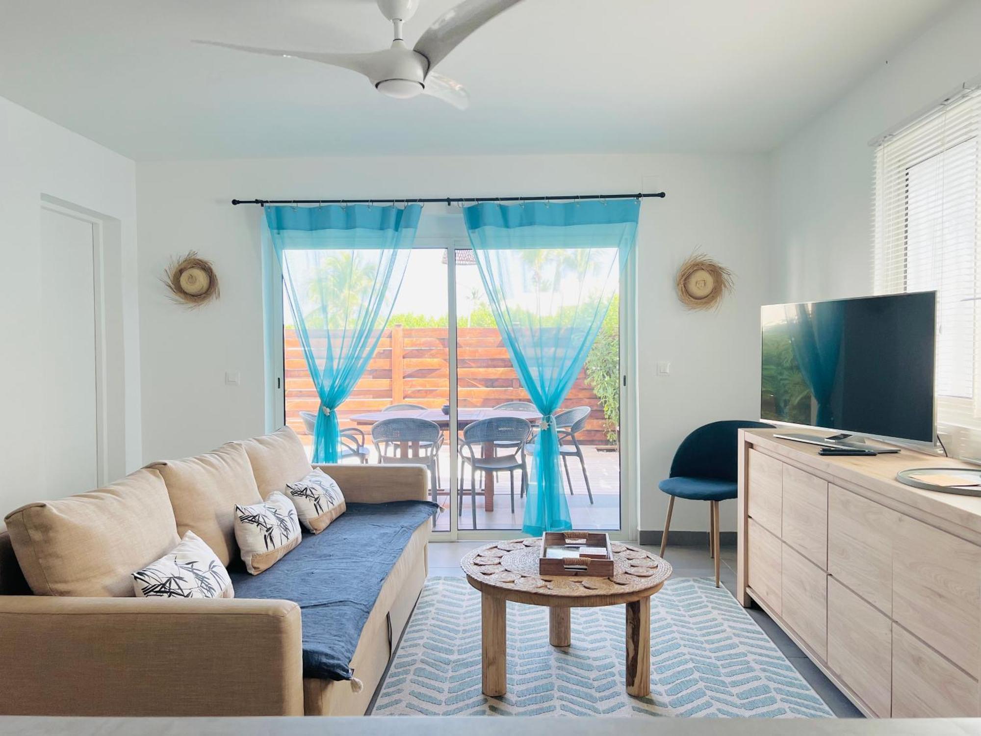 Blue Wave - 2 Bedrooms - Orient Beach! Quarter of Orleans Екстер'єр фото