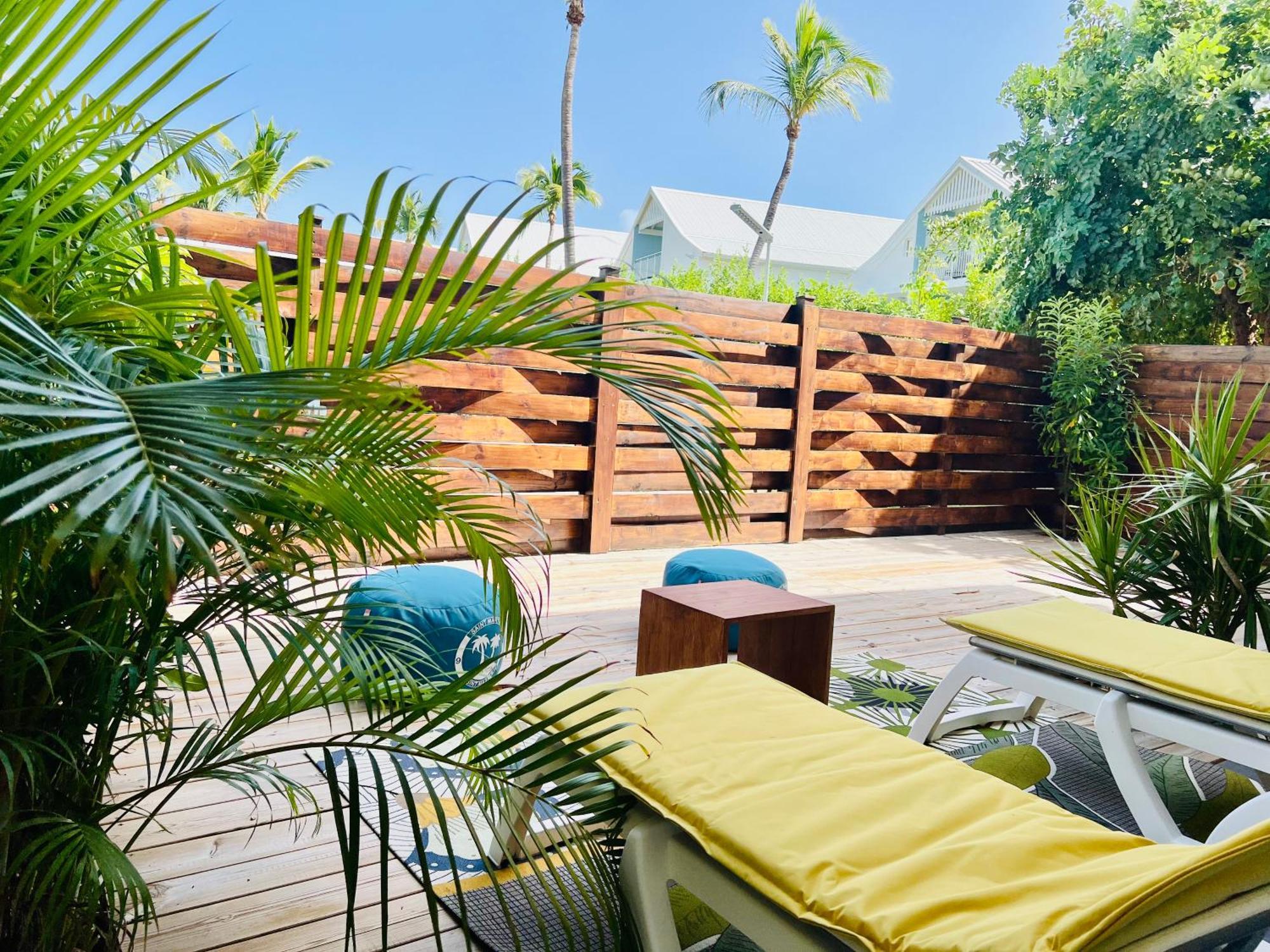 Blue Wave - 2 Bedrooms - Orient Beach! Quarter of Orleans Екстер'єр фото