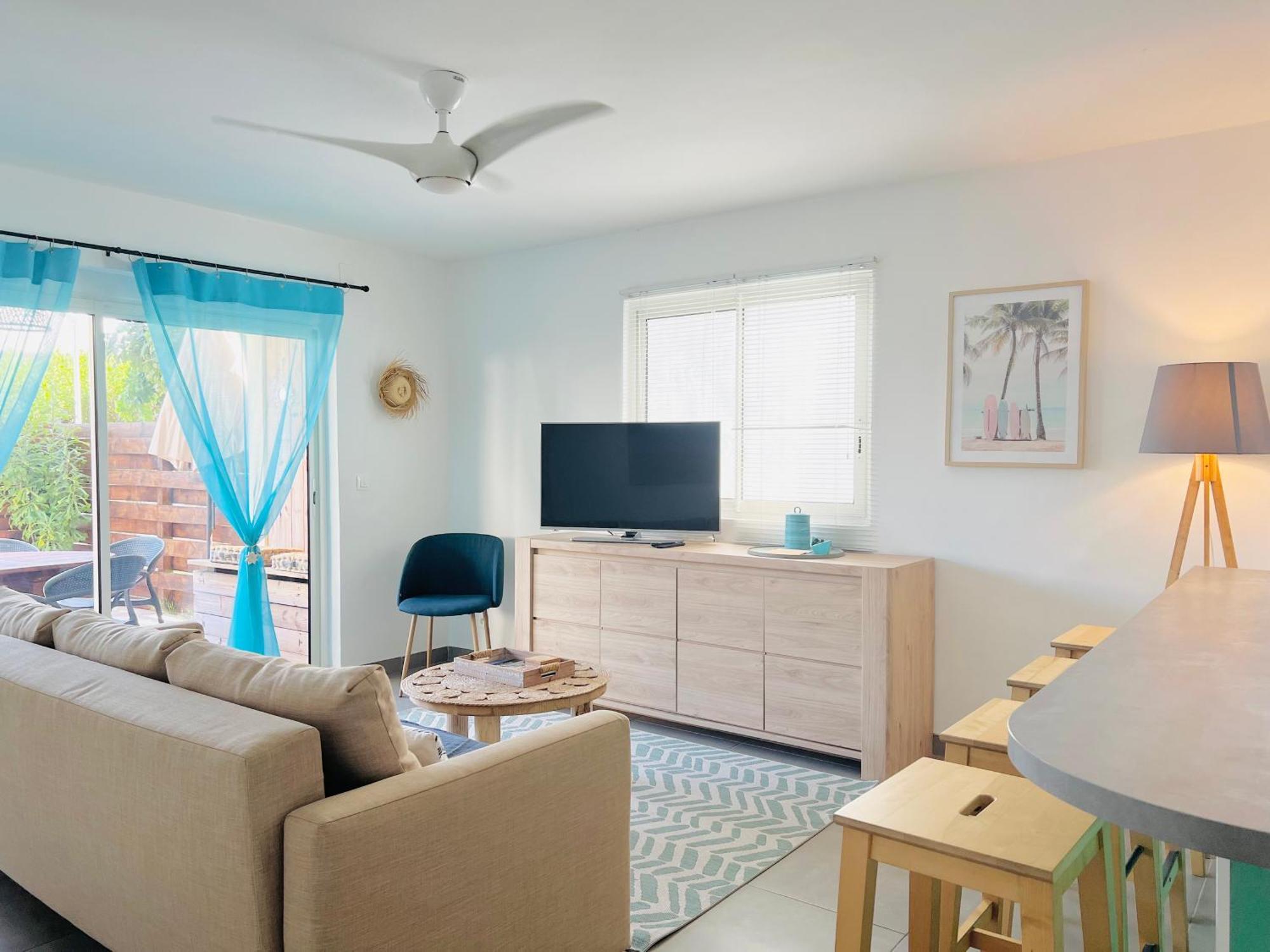 Blue Wave - 2 Bedrooms - Orient Beach! Quarter of Orleans Екстер'єр фото